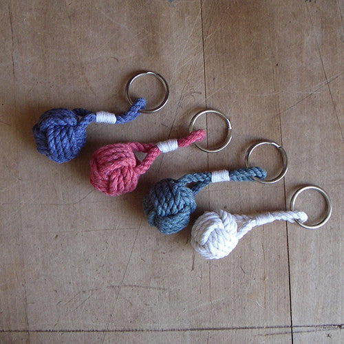Monkey knot keychain deals
